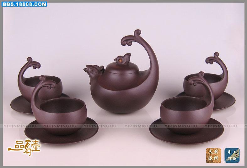 范顺君-丹凤朝阳壶1.jpg