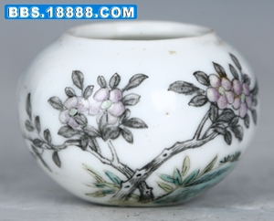 清中 粉彩花卉鸟食罐.jpg