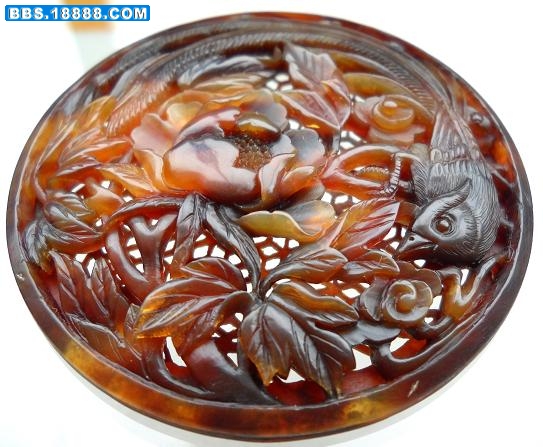 玳瑁蒙心雕刻之凤穿牡丹2..jpg