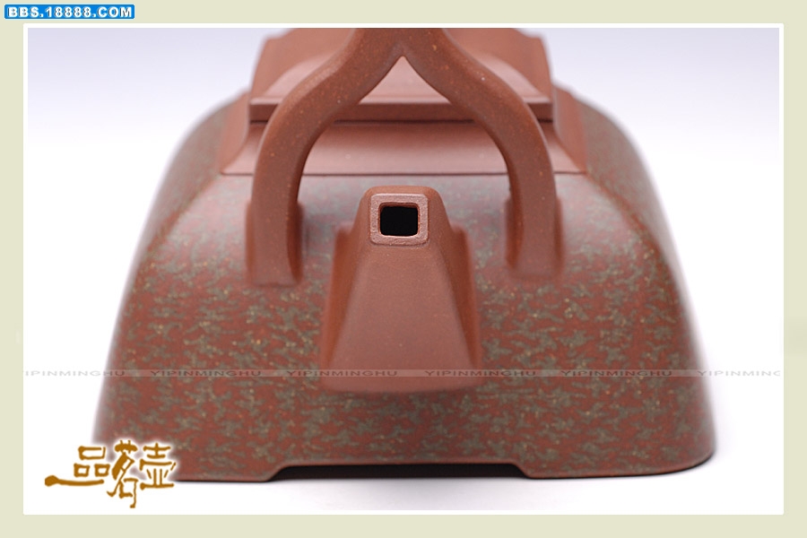 孔春华-孤棱提梁5.jpg