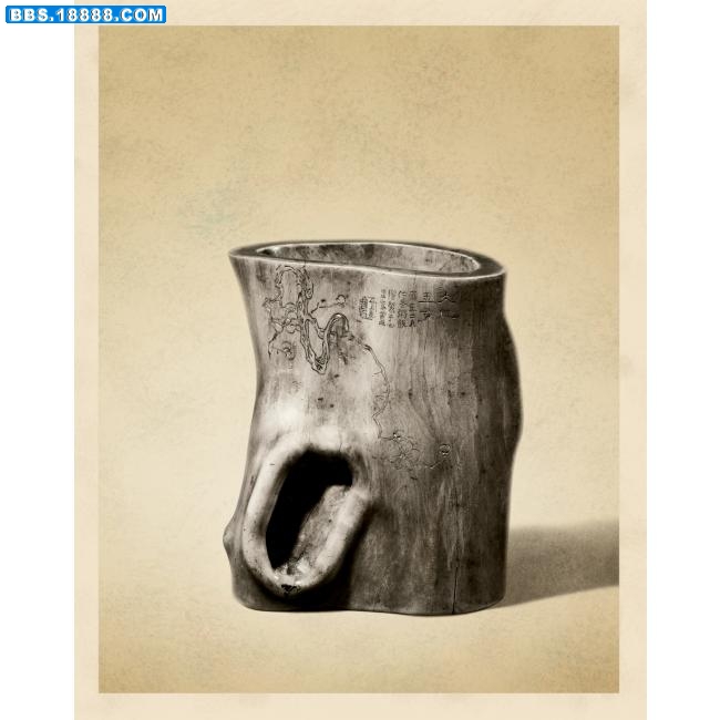十八世纪 黄杨木梅树纹“冰肌玉骨”圆笔筒 16.5cm.jpg
