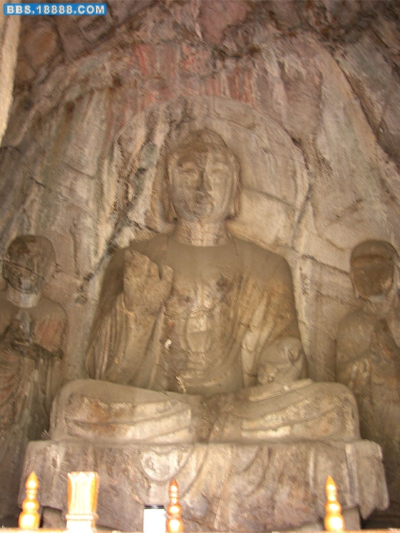 3潜溪寺主佛初唐.jpg