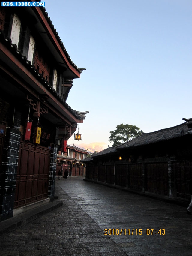 玉龙 001.jpg