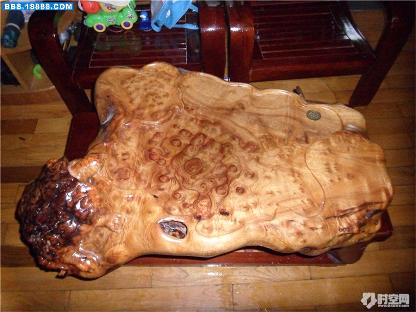 黄金樟木茶盘1.jpg