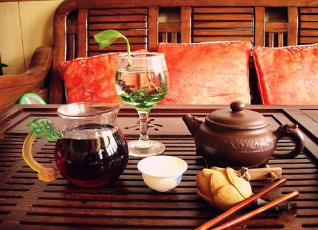 pict0344_副本三角龙壶2.jpg