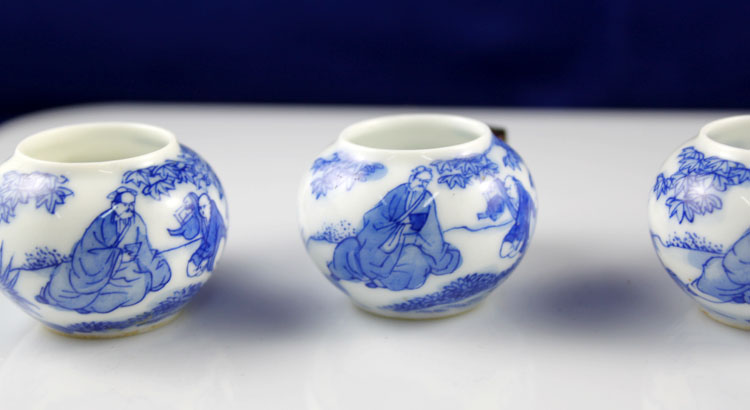 青花品茶图30002.JPG